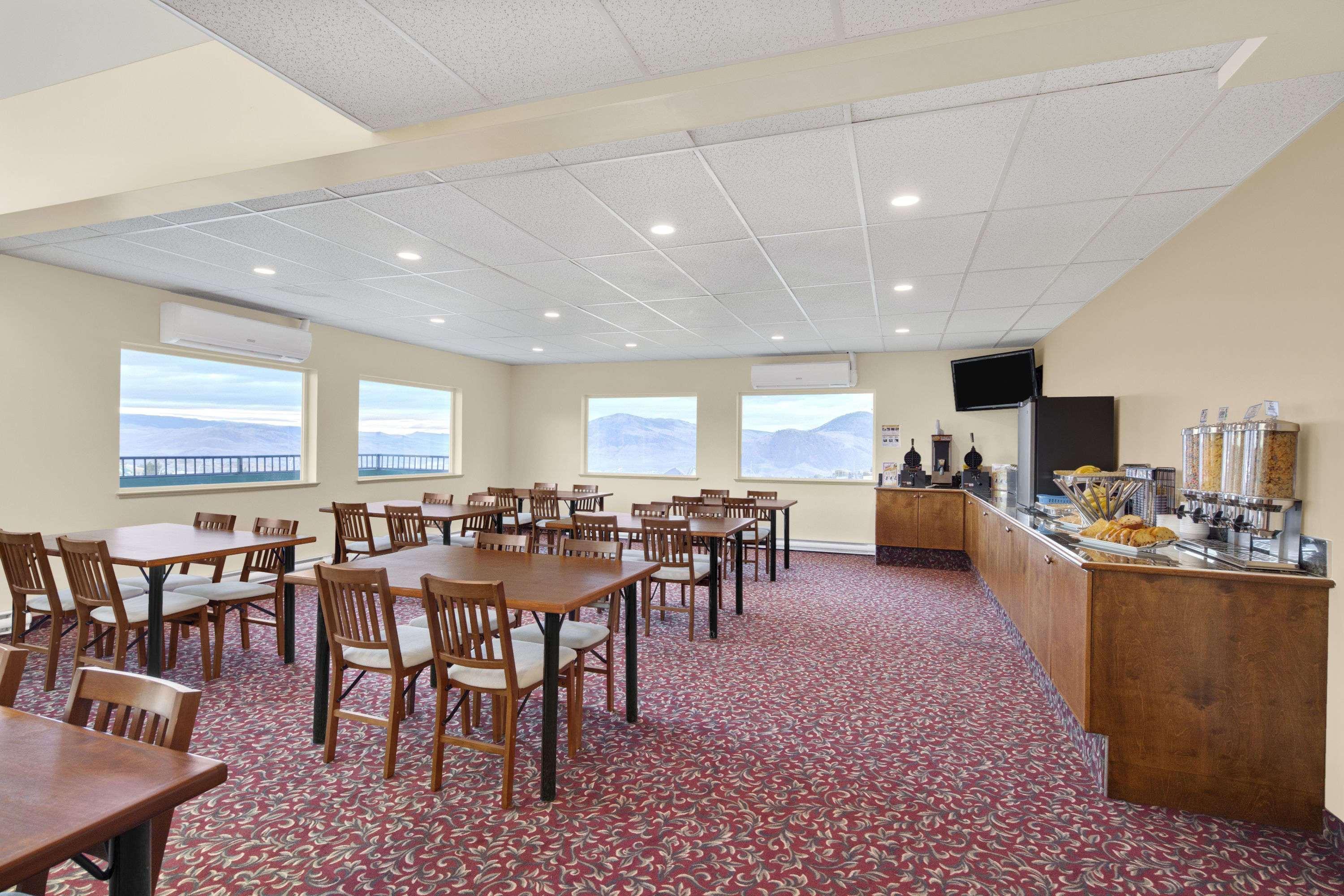 Days Inn By Wyndham Kamloops Bc Exterior foto